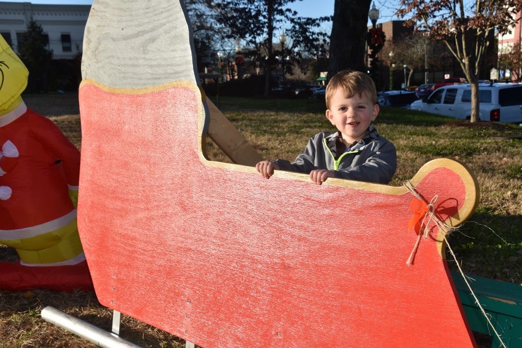 tree lighting 11-2019 105 (1024x683).jpg